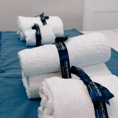 Giacaranda Nocleg ze śniadaniem 3*